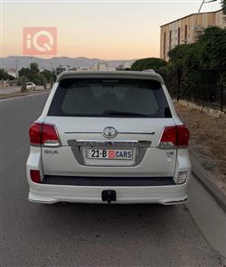 تويوتا لاند كروزر